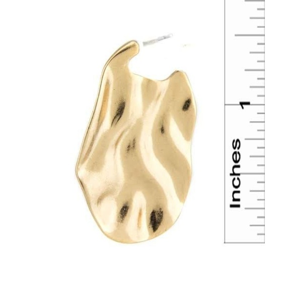 Hammered Oval Hoop Fashion Earrings gold - Picture 3 of 4